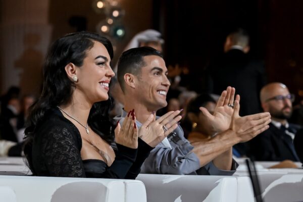 Cristiano Ronaldo y Georgina Rodríguez confirman su matrimonio en ceremonia íntima en Cascais