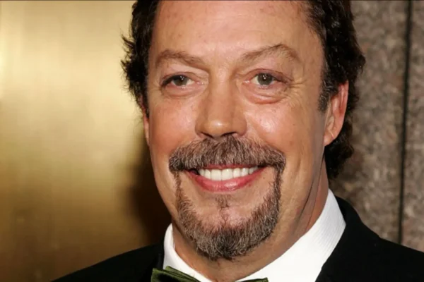 Muere el actor Tim Curry a los 80 años; se desconocen detalles exactos de su fallecimiento