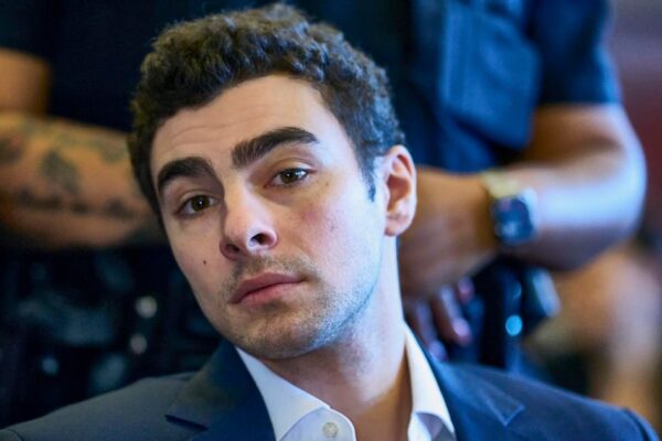 Luigi Mangione se declara culpable del asesinato del CEO de UnitedHealthcare