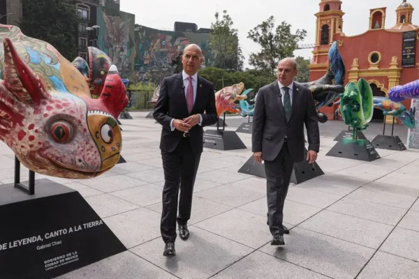 Plaza Tlaxcoaque integra memorial de Jodyalí, exposición de ajolotes y esquema de videovigilancia del C5