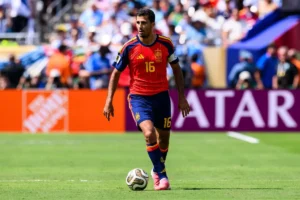 El Barcelona gana terreno en la puja por Rodri y negocia directamente con el Manchester City