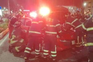 Dos volcaduras y dos choques movilizan a servicios de emergencia en CDMX