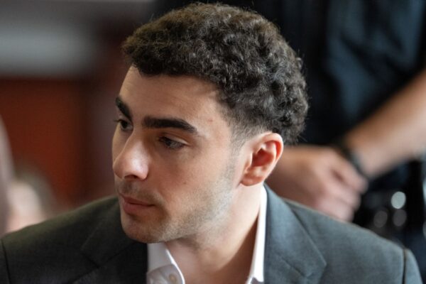 Luigi Mangione se declara culpable de matar al CEO de UnitedHealthcare en Manhattan