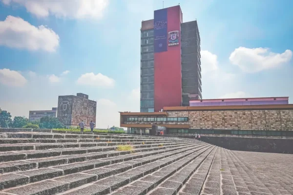 UNAM anuncia tres auditorías y terminación anticipada del contrato con Territorium Life por anomalías en examen en línea
