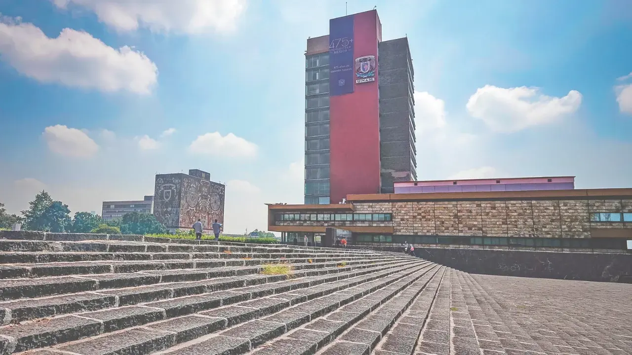 UNAM anuncia tres auditorías y terminación anticipada del contrato con Territorium Life por anomalías en examen en línea