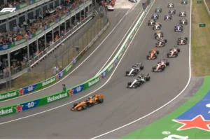 Verstappen choca y provoca bandera roja; Hamilton y Norris se disputan el liderato en Zandvoort