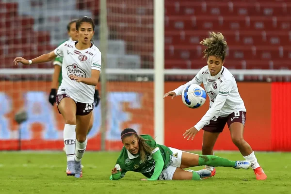 Eudimilla De Souza elogia crecimiento de Liga MX Femenil al ser presentada con Pachuca