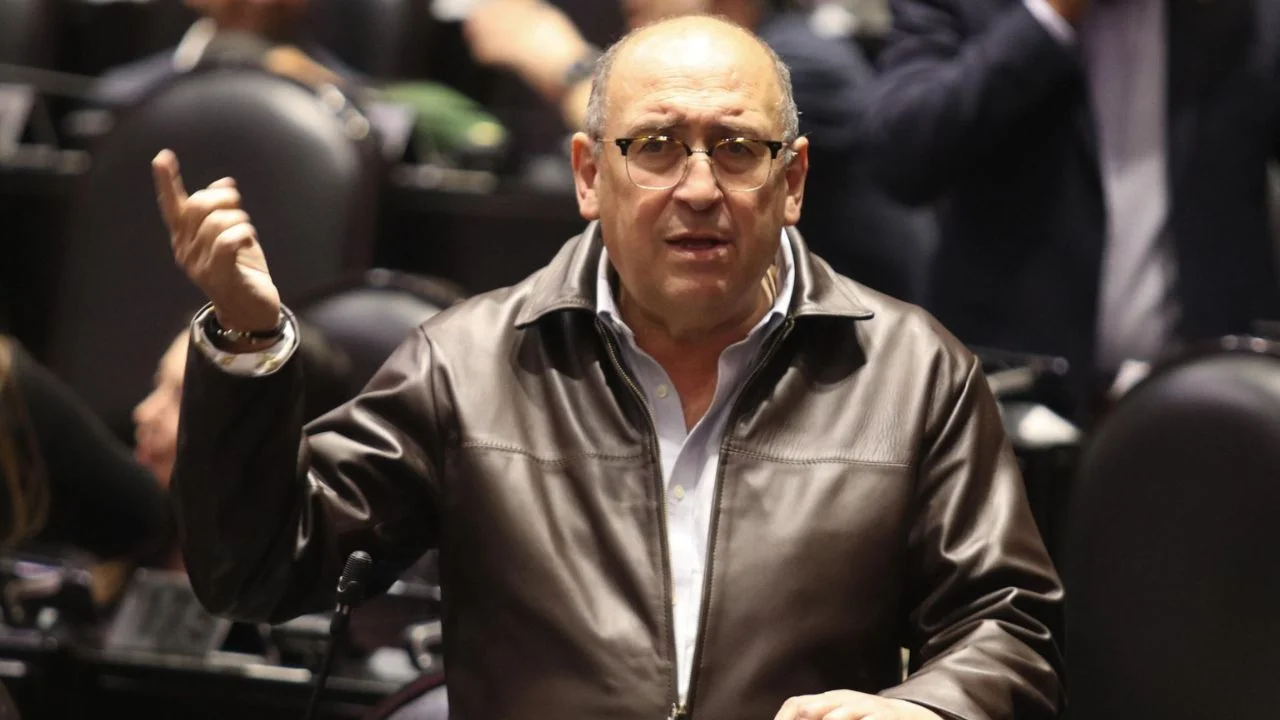 PRI cuestiona freno a declaratoria de constitucionalidad de reforma salarial