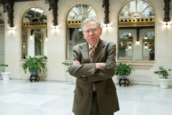 Carl Wunsch critica recortes a la ciencia bajo el gobierno de Trump tras recibir premio en España
