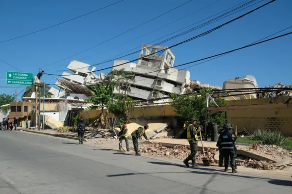ONG denuncian disminución de ayuda internacional en Venezuela a dos meses de los sismos