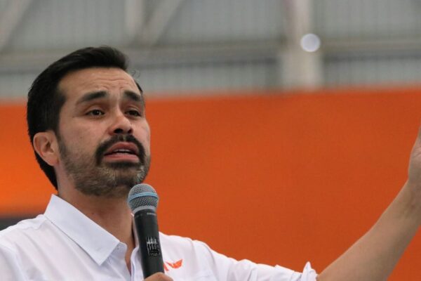 Álvarez Máynez califica de ‘día de vergüenza’ el regreso de Rocha Moya a la gubernatura de Sinaloa