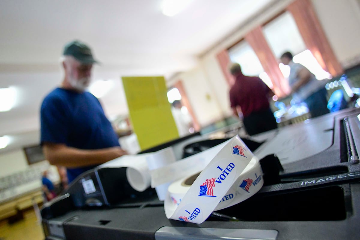 Jueza federal bloquea parte de la orden ejecutiva de Trump sobre voto por correo
