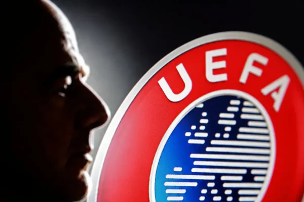 UEFA levanta boicot a la FIFA tras garantías sobre privatización