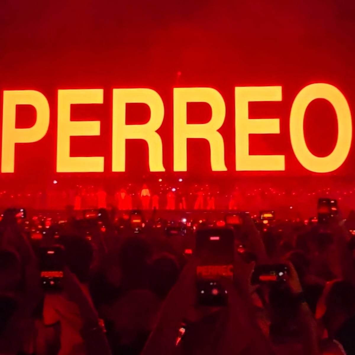 Bad Bunny enfrenta dos demandas millonarias por uso no consentido de voces femeninas